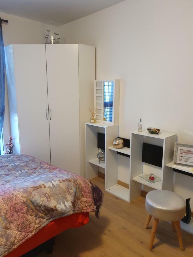 Chambre Aux Bord De L'Areuse Ngoại thất bức ảnh