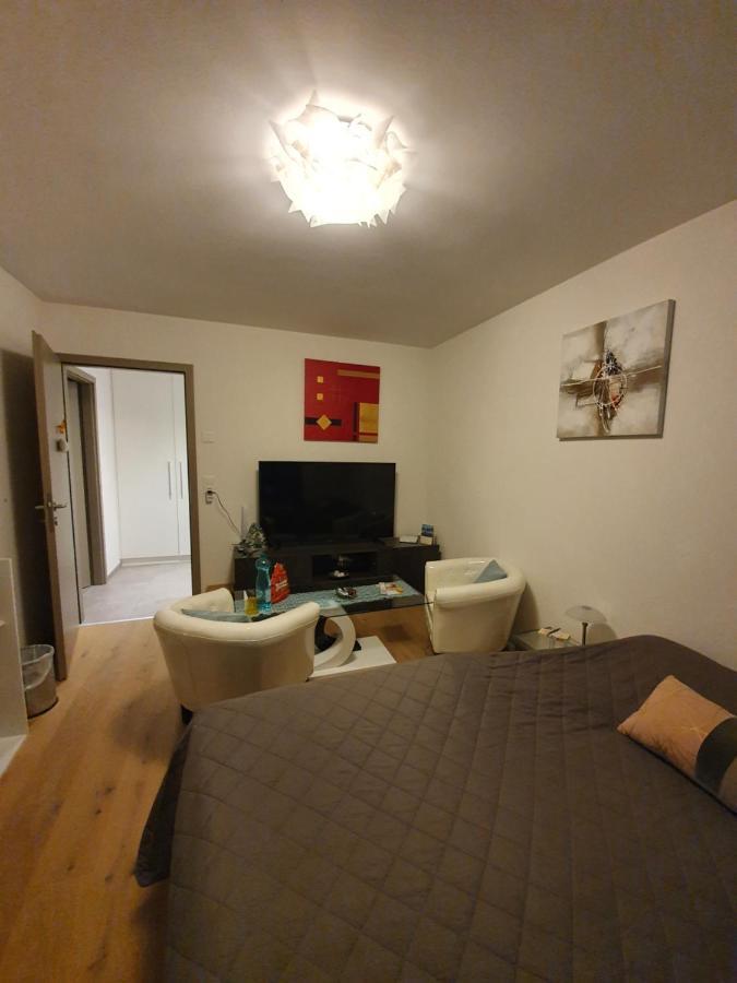 Chambre Aux Bord De L'Areuse Ngoại thất bức ảnh